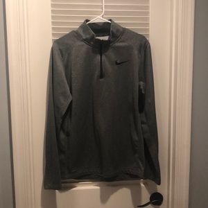 nike sweatshirt